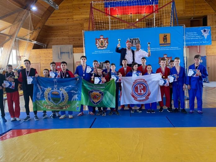12 медалей первенства ЦФО по универсальному бою завоевали спортсмены Спортивного клуба «Скорпион» 12 медалей первенства ЦФО по универсальному бою завоевали спортсмены Спортивного клуба «Скорпион»