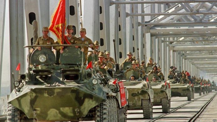 Торжественный вечер, посвященный 30-летию вывода советских войск из Афганистана, состоялся в Подольске 9 февраля Торжественный вечер, посвященный 30-летию вывода советских войск из Афганистана, состоялся в Подольске 9 февраля