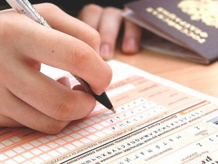 Вниманию подольчан: врио руководителя Рособрнадзора рассказал о проведении ЕГЭ в 2020 году