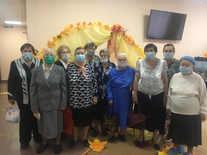 Встреча участников клубного формирования «Серебряный возраст» прошла в СДК “Надежда”