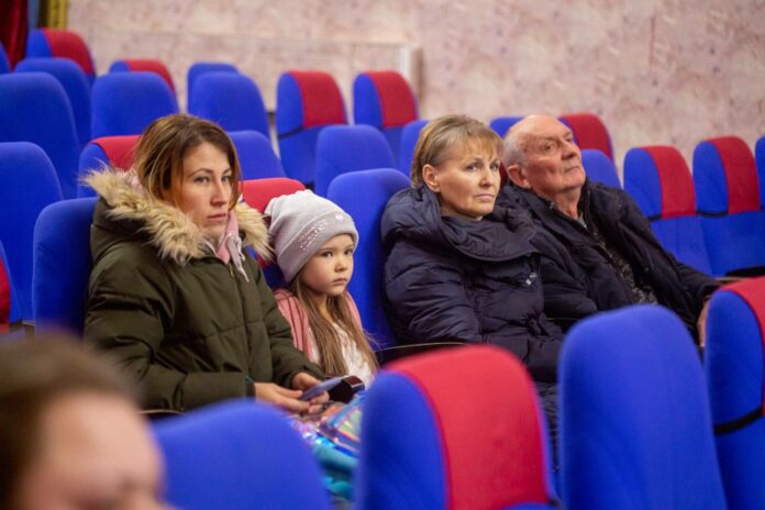 Встречи с жителями проходят в Восточном микрорайоне Подольска Встречи с жителями проходят в Восточном микрорайоне Подольска