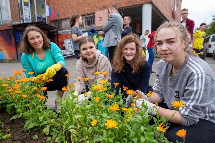 Трудовые бригады в «Векторе» Трудовые бригады в «Векторе»
