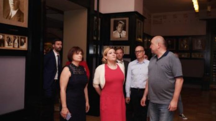 К сведению подольчан: МХТ им. А. П. Чехова начал подготовку к возобновлению театрального сезона