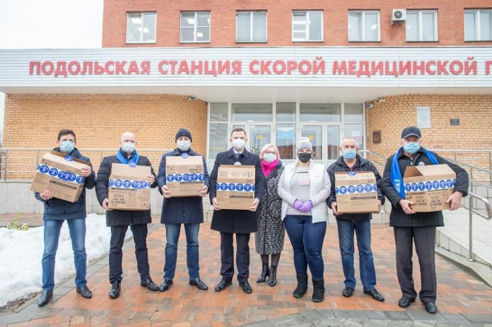 Активисты подольского отделения «Единой России» поблагодарили подольских медиков, приняв участие в региональной акции партии... Активисты подольского отделения «Единой России» поблагодарили подольских медиков, приняв участие в региональной акции партии...