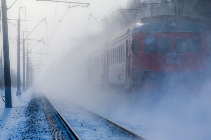 Жителям Подольска напомнили про безопасность при переходе железной дороги Жителям Подольска напомнили про безопасность при переходе железной дороги