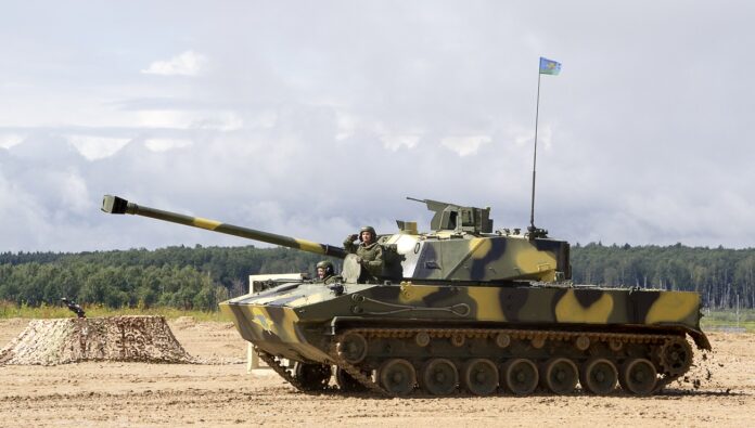 АО «ЦНИИТОЧМАШ» представил перспективное самоходное артиллерийское орудие «Лотос»