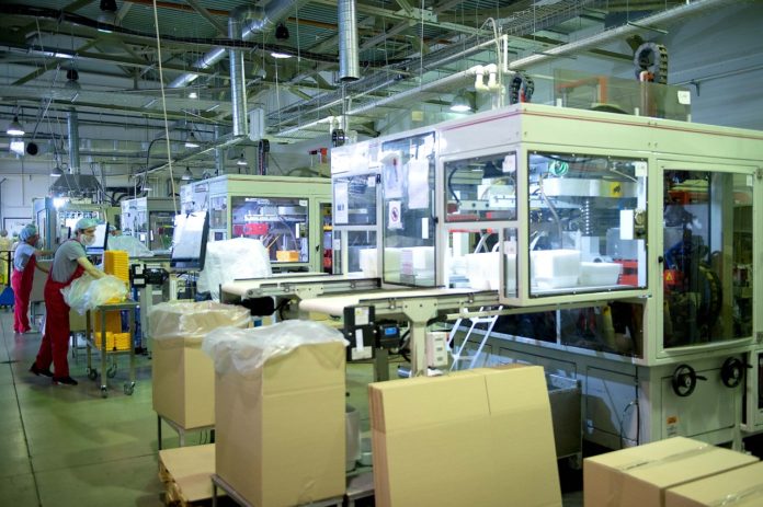 Финансовую поддержку в 2020 году из регионального и муниципального бюджетов получили 10 субъектов малого... Финансовую поддержку в 2020 году из регионального и муниципального бюджетов получили 10 субъектов малого...