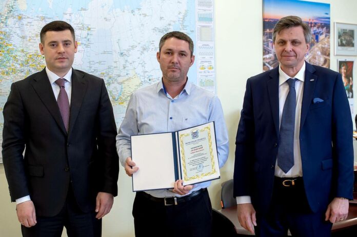 Специалистам Подольского машиностроительного завода вручили награды Специалистам Подольского машиностроительного завода вручили награды