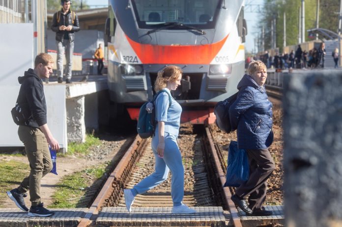 Соблюдайте требования безопасности на объектах железнодорожной инфраструктуры Соблюдайте требования безопасности на объектах железнодорожной инфраструктуры