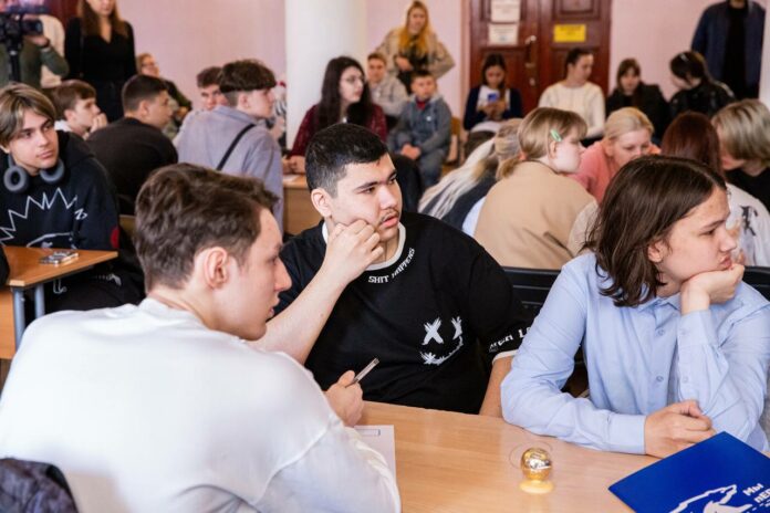 Юных подольчан приглашают принять участие в мероприятии «День карьеры»