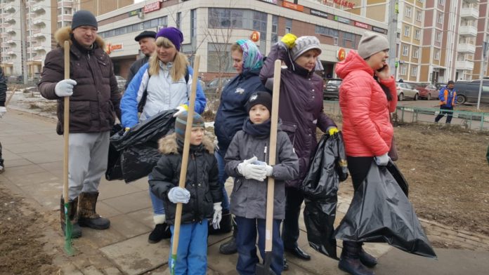 Вместе лучше – почти 200 жителей вышли на уборку микрорайона Кузнечики в Подольске
