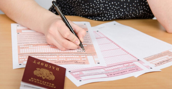 К сведению подольчан: Единый госэкзамен по русскому языку прошел в Московской области в штатном...