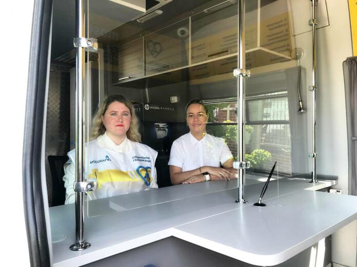 Мобильный офис «социальной газификации» работает в д. Валищево