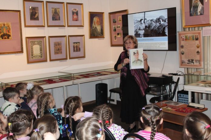 Воспитанники подольского детского сада № 36 посетили музей «Подолье» Воспитанники подольского детского сада № 36 посетили музей «Подолье»