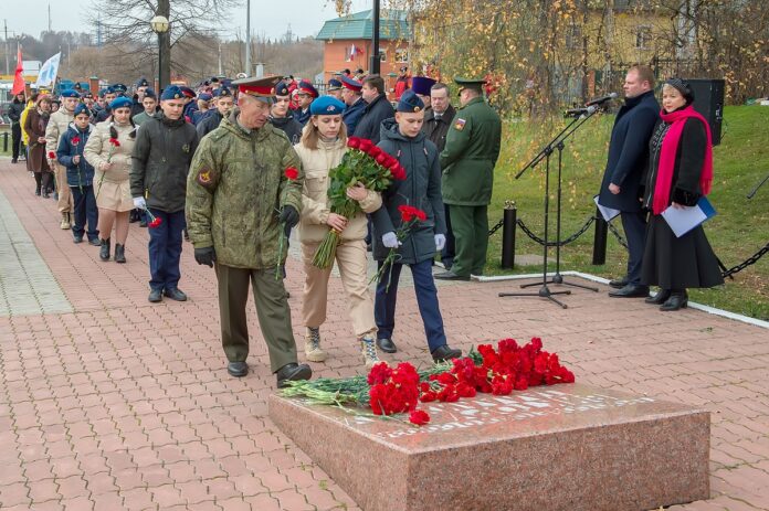 Мероприятие, посвященное 80-летию со дня трагической гибели Виктора Талалихина прошло в Городском округе Подольск Мероприятие, посвященное 80-летию со дня трагической гибели Виктора Талалихина прошло в Городском округе Подольск