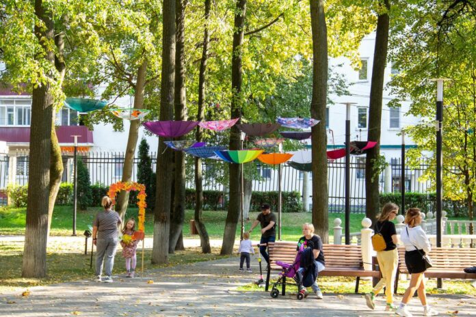 В ПКиО Талалихина прошла областная акция «Поющие под дождем»