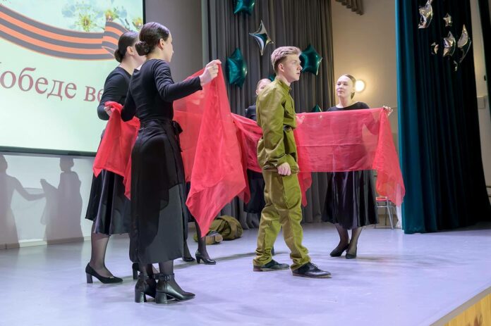 Гала-концерт «Нас песня к Победе вела» прошел в школе №32