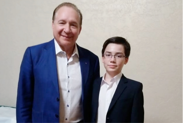 Юный подольский музыкант стал лауреатом I степени VIII Международного вокального конкурса им.Исаака Дунаевского «Веселый...