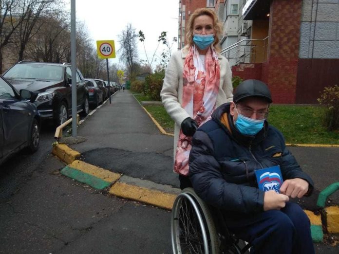 Маршрут от автовокзала до парка проинспектировали на доступность среды Маршрут от автовокзала до парка проинспектировали на доступность среды