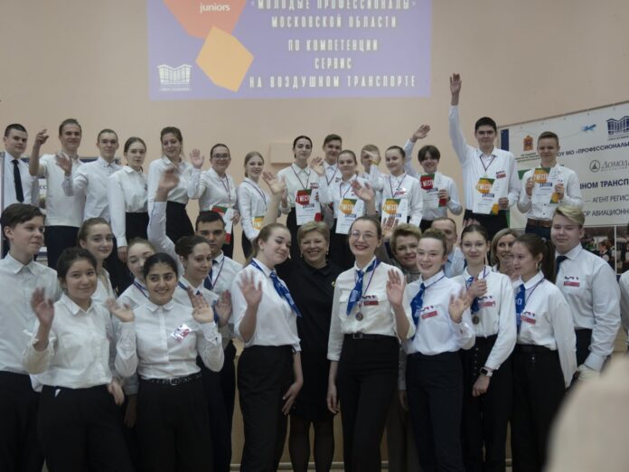 10 марта в Профессиональном колледже «Московия» прошла торжественная церемония закрытия 2-го этапа VIII Открытого... 10 марта в Профессиональном колледже «Московия» прошла торжественная церемония закрытия 2-го этапа VIII Открытого...