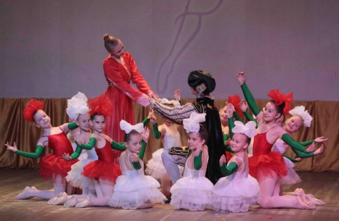 «Симфония полета» Татьяны Сложеникиной