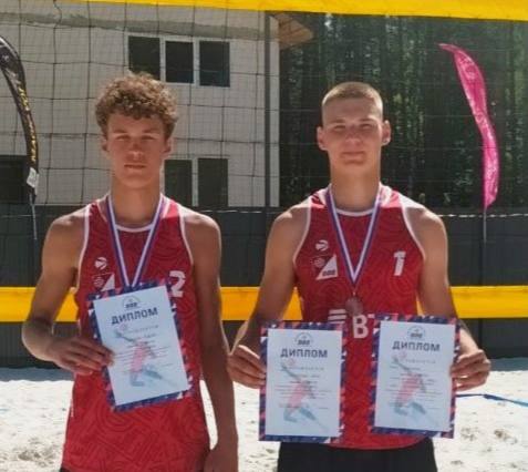 Волейболисты из Подольска стали бронзовыми призёрами на первенстве ЦФО Волейболисты из Подольска стали бронзовыми призёрами на первенстве ЦФО