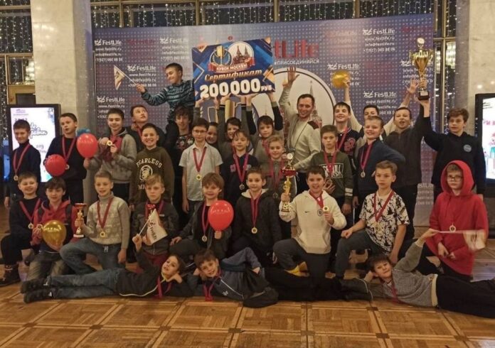 Гран-при на на международном конкурсе завоевала хореографическая студия «Подольчане» Гран-при на на международном конкурсе завоевала хореографическая студия «Подольчане»