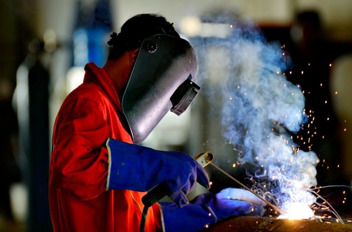 В ЦНИИТОЧМАШ проходят практику студенты колледжа РГУТИС и Подольского колледжа имени А.В. Никулина