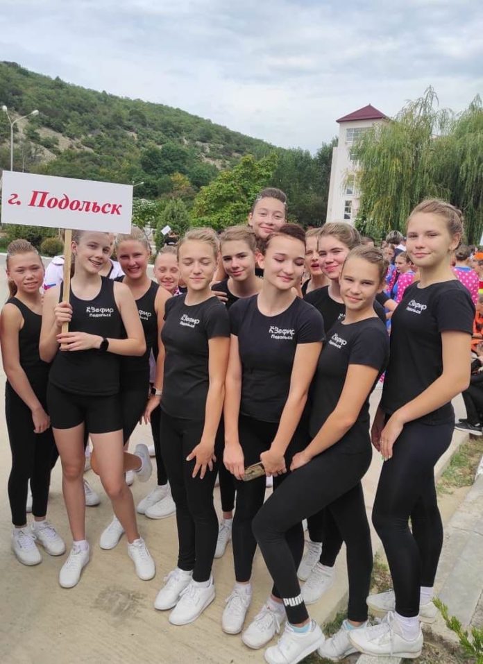 Подольчане приняли участие во Всероссийских соревнованиях по фитнес-аэробике «Море надежд» Подольчане приняли участие во Всероссийских соревнованиях по фитнес-аэробике «Море надежд»