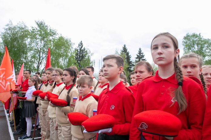 Более 250 ребят из Большого Подольска вступили в ряды «Юнармии» накануне Дня Победы