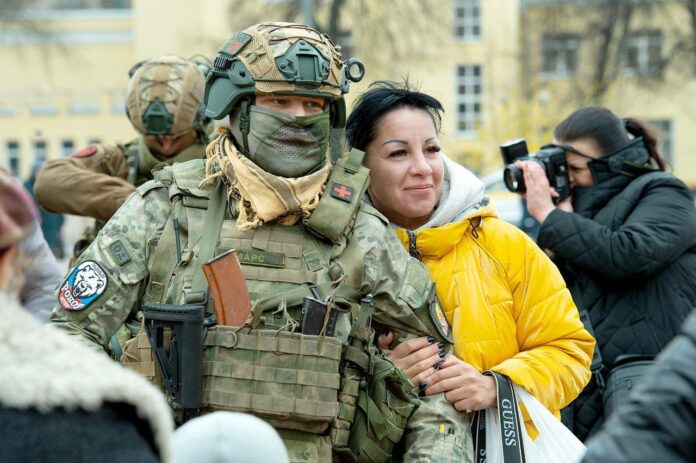 В День народного единства состоялся патриотический фестиваль «Мы едины» В День народного единства состоялся патриотический фестиваль «Мы едины»