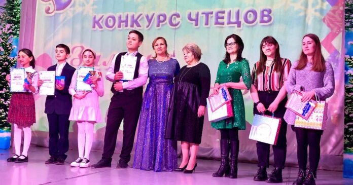 В Подольске прошел первый открытый конкурс чтецов «Зимние узоры»
