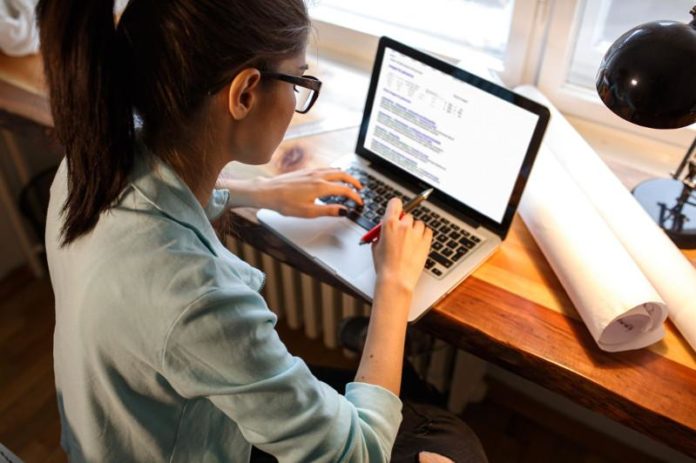 К сведению подольчан: колледжи и вузы Московской области перешли на дистанционное обучение