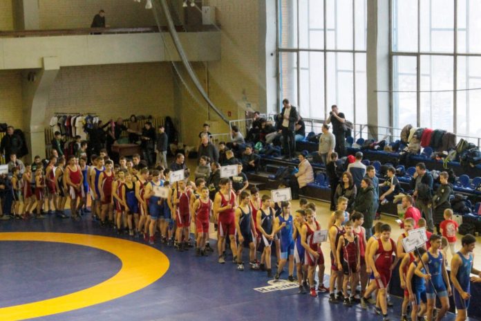 Более 300 спортсменов приняли участие во Всероссийском турнире по греко-римской борьбе в Подольске