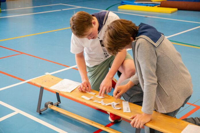 Игра «Зарница» прошла в гимназии имени Подольских курсантов