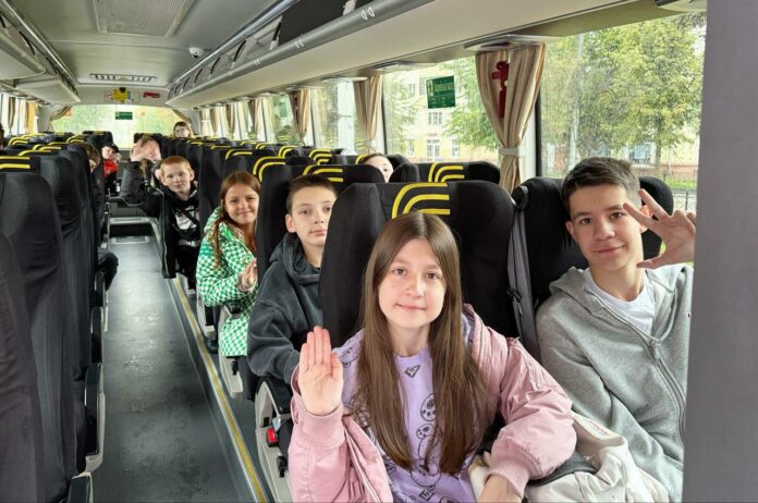 Дети из Подольска отправились на отдых в лагерь «Литвиново» Дети из Подольска отправились на отдых в лагерь «Литвиново»