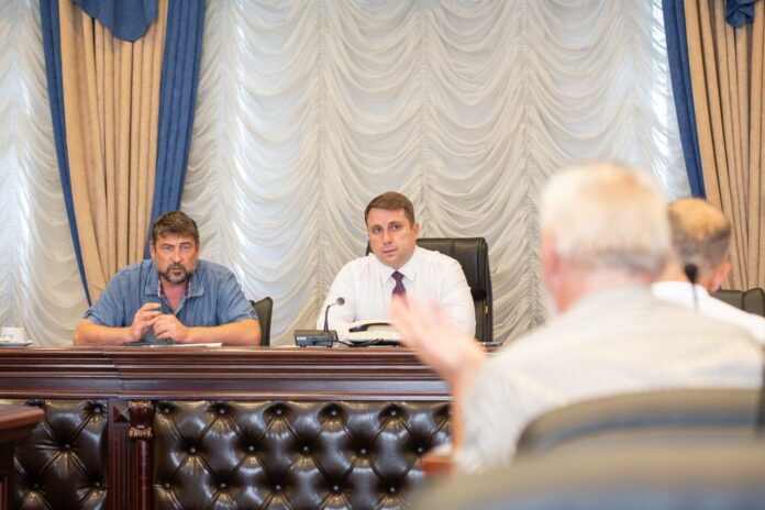 Темп работ по ремонту лицея № 5 в Подольске необходимо ускорить