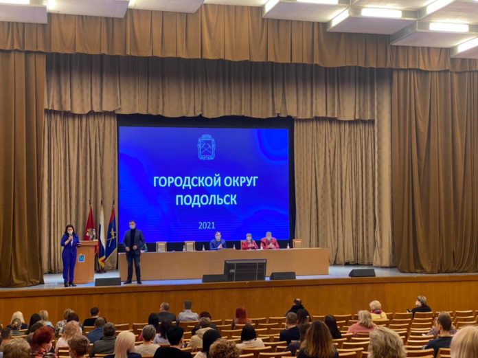 8 апреля состоялась рабочая встреча с руководителями предприятий торговли и сферы бытового обслуживания в... 8 апреля состоялась рабочая встреча с руководителями предприятий торговли и сферы бытового обслуживания в...