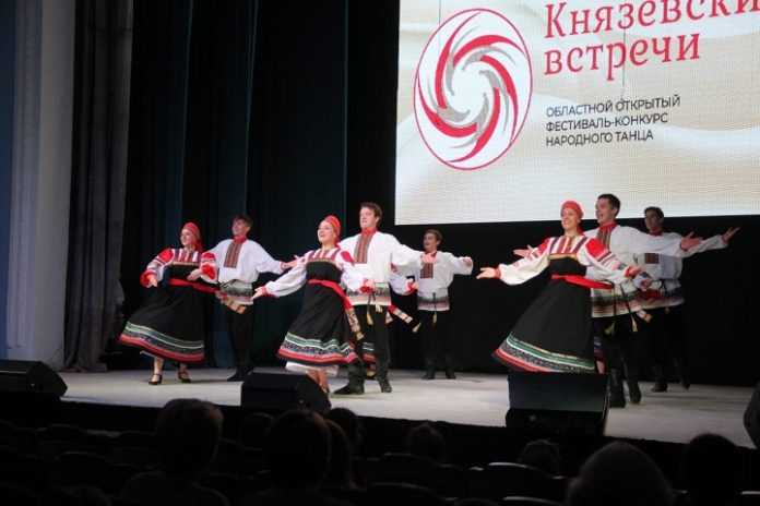 Дубровицы зажгли в «Созвездии» Дубровицы зажгли в «Созвездии»