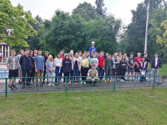 С 20 июля временные трудовые бригады работают в учреждениях молодежной политики Большого Подольска