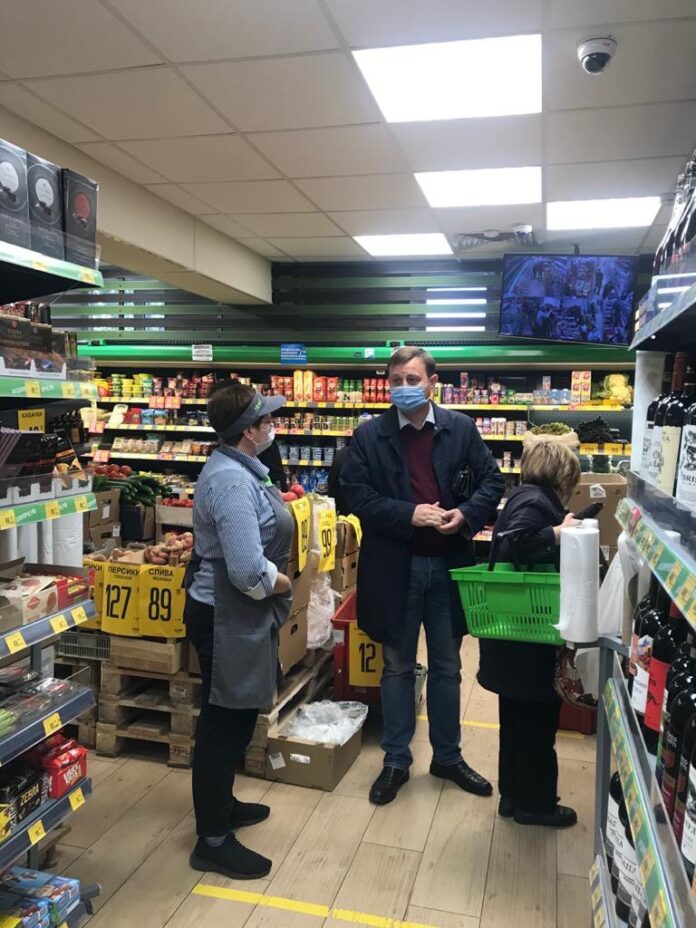 В Большом Подольске проводят выборочные проверки соблюдения эпидемиологических требований на объектах потребительского рынка