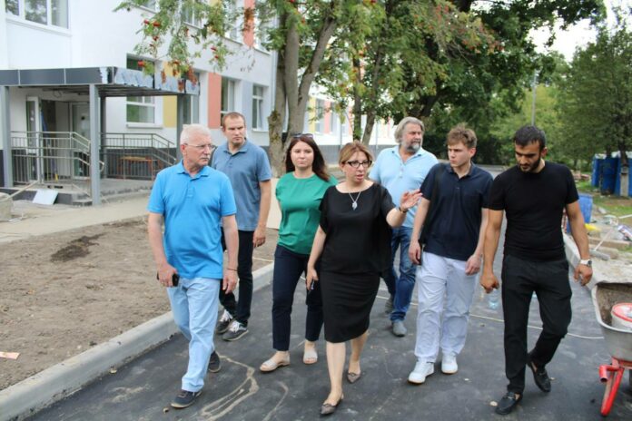 В Подольске провели осмотр строящихся объектов образования 