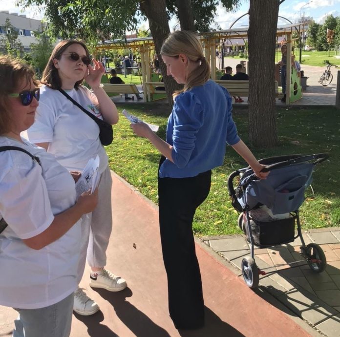 Молодые активисты Подольска провели профилактическую акцию «Безопасные окна»