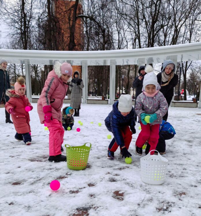 Развлекательные программы для детей прошли в подольских парках