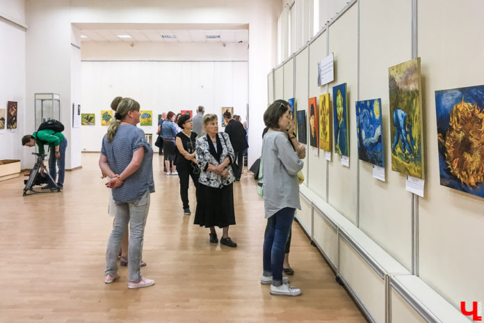 Выставка «Ван Гог. Симфония цвета» Выставка «Ван Гог. Симфония цвета»