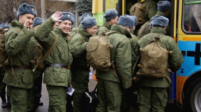 147 подольских призывников отправились на военную службу 22 октября