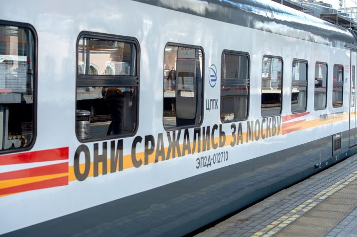 Первый рейс поезда «Подольские курсанты» прошел 7 мая Первый рейс поезда «Подольские курсанты» прошел 7 мая