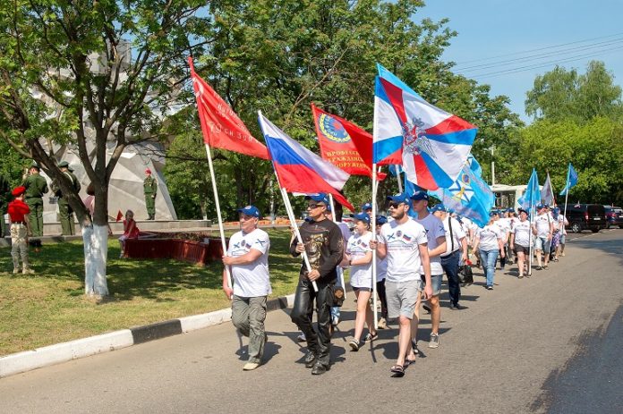 Подольск приветствовал участников автомотопробега