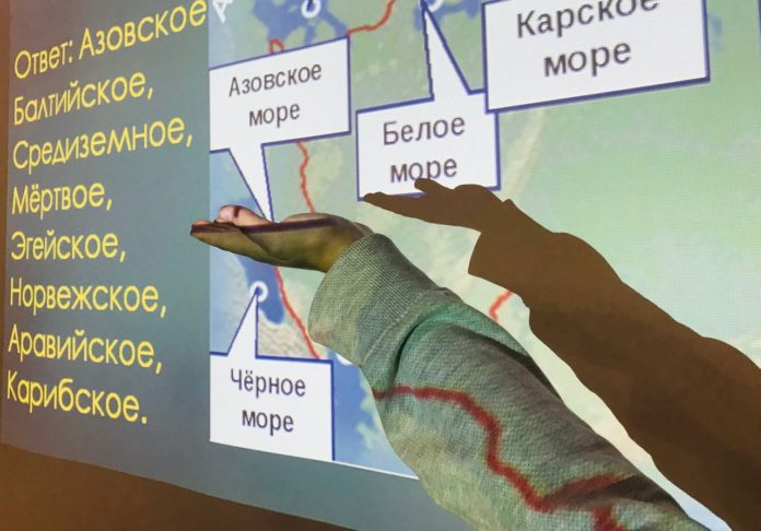 Игровая программа «В подводном царстве» прошла в ДК «Романцево» Игровая программа «В подводном царстве» прошла в ДК «Романцево»