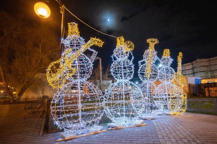 В Городском округе Подольск началась подготовка к Новому году В Городском округе Подольск началась подготовка к Новому году